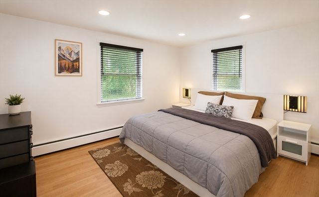 31 Brierwood Rd, Braintree, MA 02184