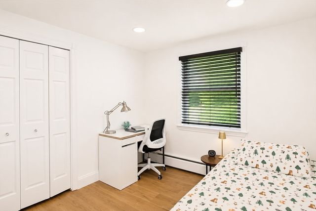 31 Brierwood Rd, Braintree, MA 02184