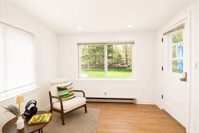 31 Brierwood Rd, Braintree, MA 02184