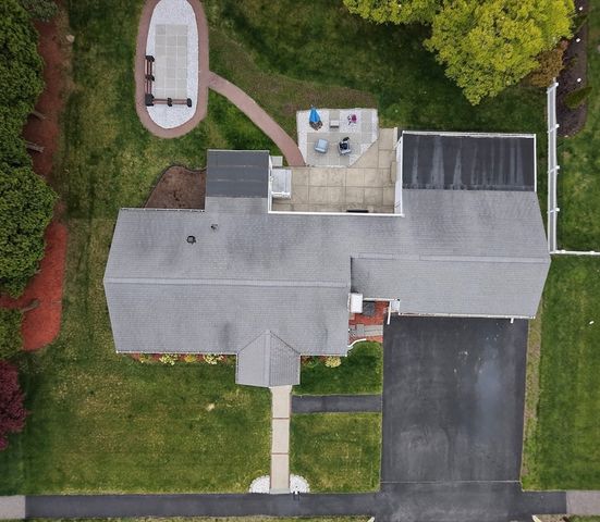 31 Brierwood Rd, Braintree, MA 02184