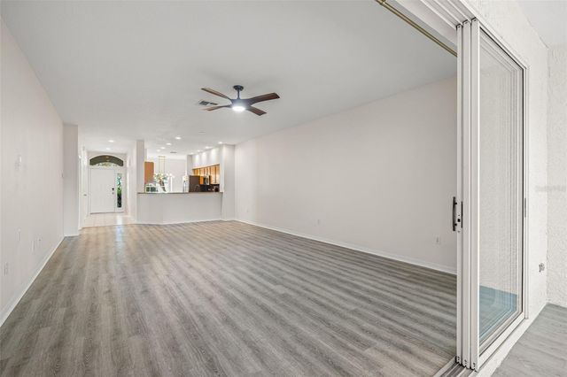 19015 CALLAWAY COURT 37, Tampa, FL 33647