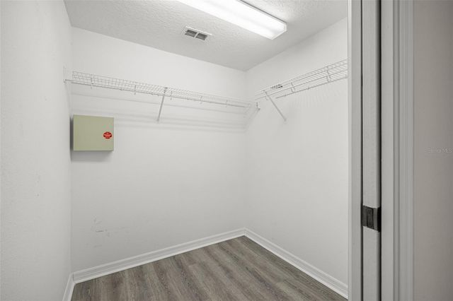 19015 CALLAWAY COURT 37, Tampa, FL 33647