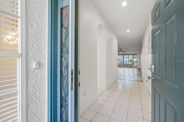 19015 CALLAWAY COURT 37, Tampa, FL 33647