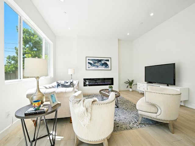 2004 Cherrystone Drive, San Jose, CA 95128