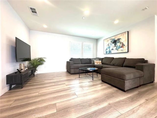 26 S Hidalgo, Alhambra, CA 91801