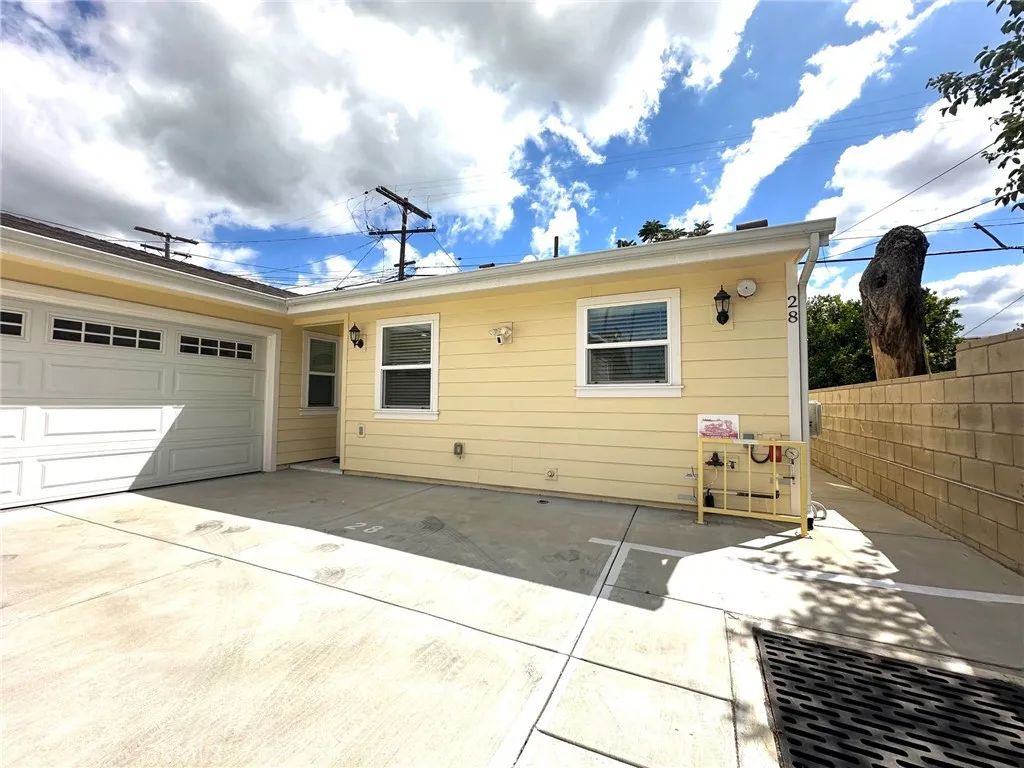 26 S Hidalgo, Alhambra, CA 91801