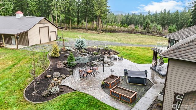 2919 Tanwax Crossing E, Roy, WA 98580