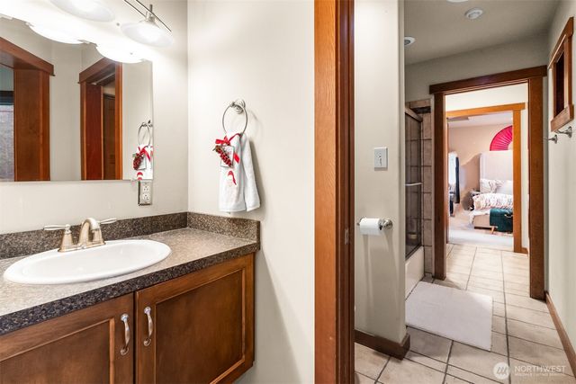 2919 Tanwax Crossing E, Roy, WA 98580