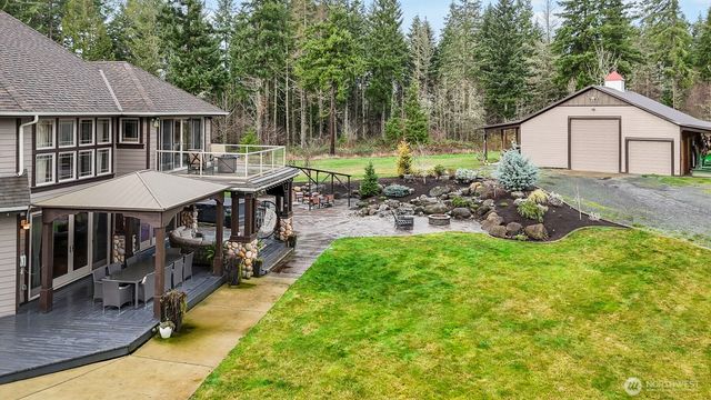 2919 Tanwax Crossing E, Roy, WA 98580