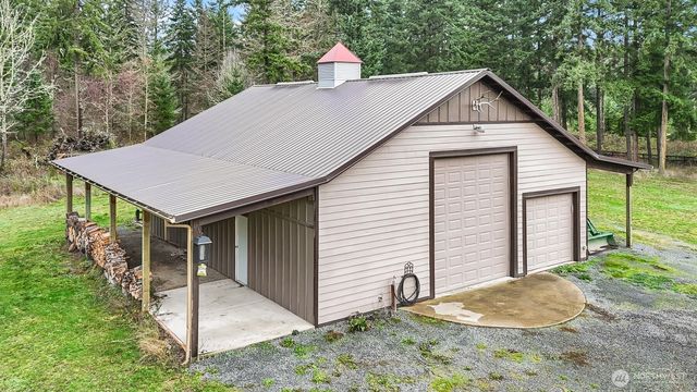 2919 Tanwax Crossing E, Roy, WA 98580