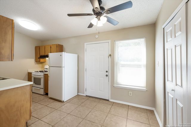 638 Hood, San Antonio, TX 78208