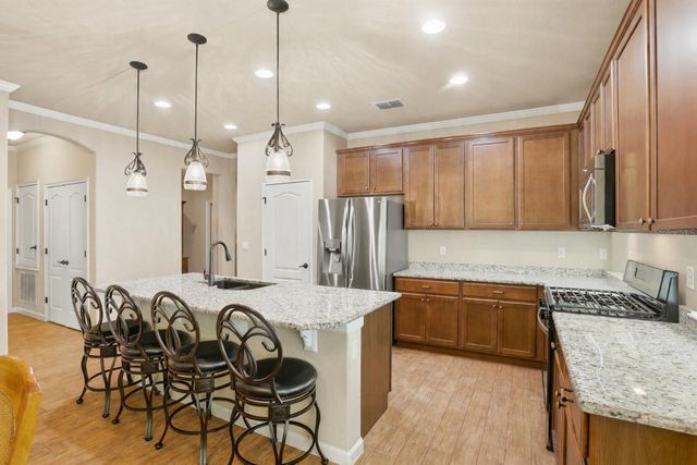 877 HARING LANE, Mount Dora, FL 32757