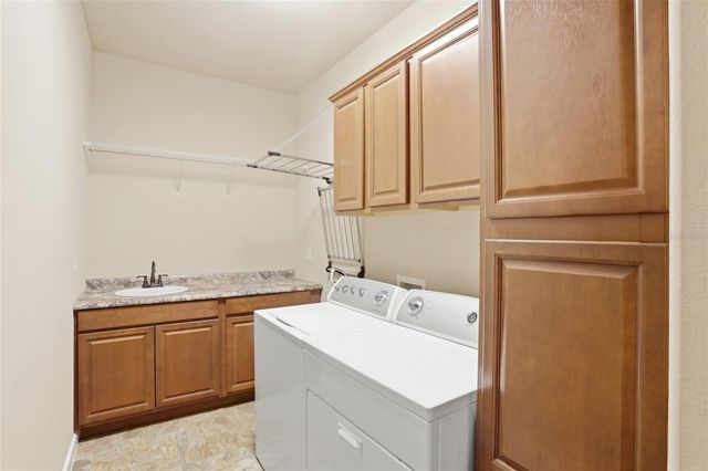 877 HARING LANE, Mount Dora, FL 32757