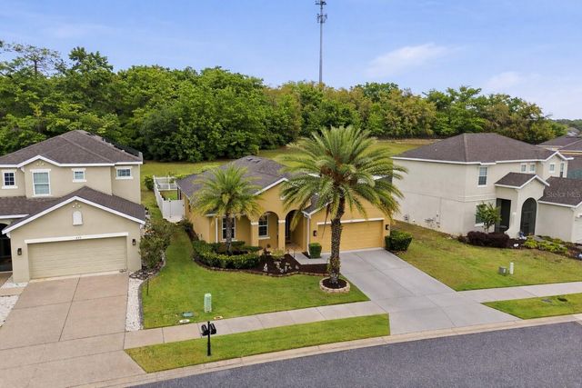 877 HARING LANE, Mount Dora, FL 32757