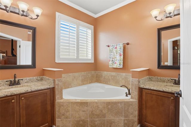877 HARING LANE, Mount Dora, FL 32757