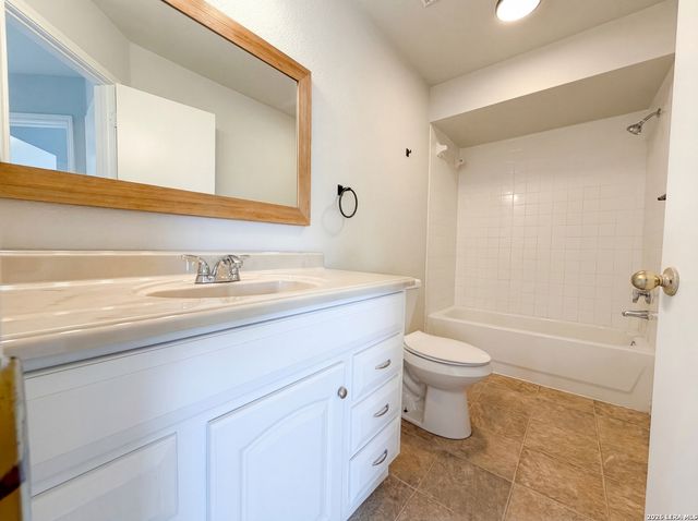 9822 Autumn, Converse, TX 78109