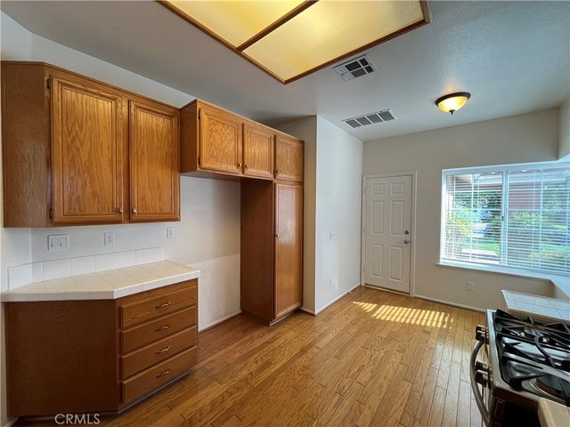 634 Twin Peaks, Simi Valley, CA 93065