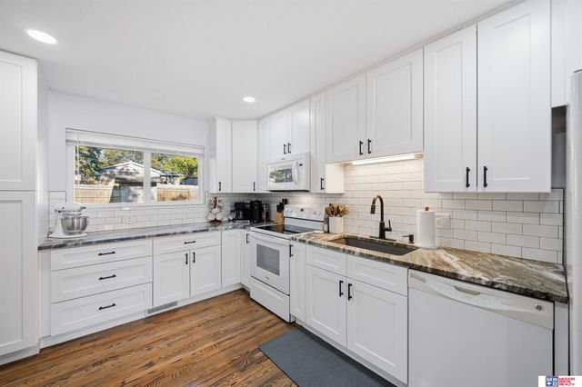 5030 Spruce Street, Lincoln, NE 68516