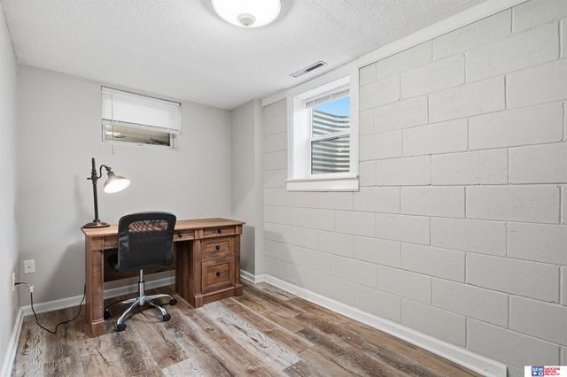 5030 Spruce Street, Lincoln, NE 68516