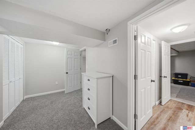 5030 Spruce Street, Lincoln, NE 68516