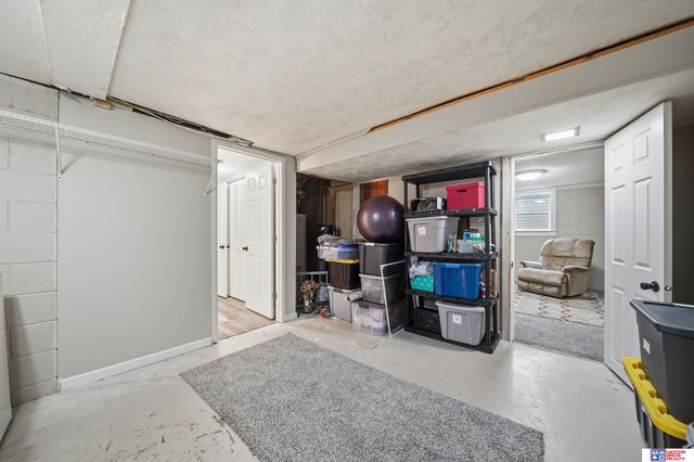 5030 Spruce Street, Lincoln, NE 68516