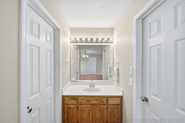 35365 E 141st Street S, Coweta, OK 74429