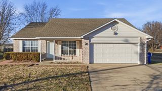 35365 E 141st Street S, Coweta, OK 74429