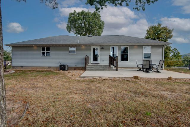 20 Clear Cove Drive, Reeds Spring, MO 65737