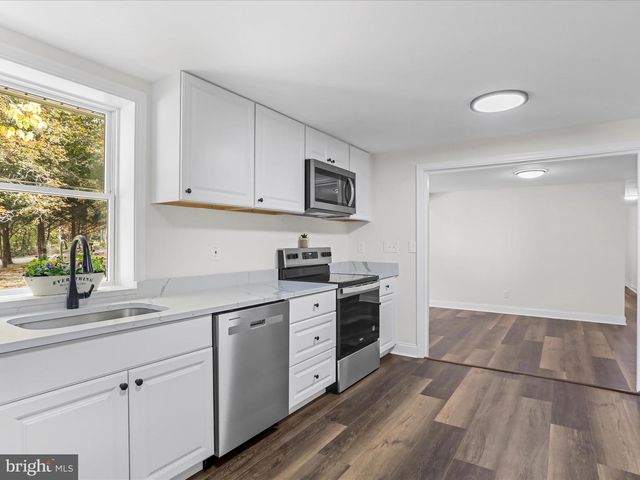 21851 WHITE OAK RD, Hagerstown, MD 21740