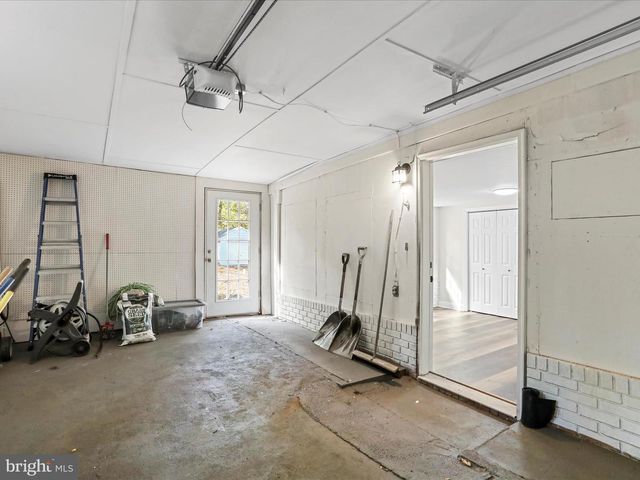 21851 WHITE OAK RD, Hagerstown, MD 21740