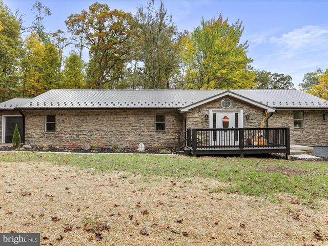 21851 WHITE OAK RD, Hagerstown, MD 21740