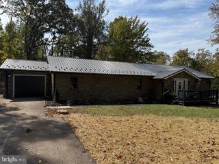 21851 WHITE OAK RD, Hagerstown, MD 21740