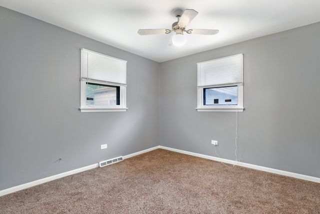 13945 S Wentworth Avenue, Riverdale, IL 60827