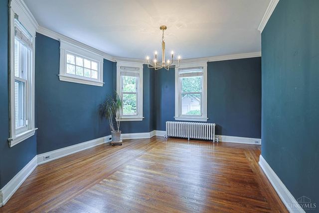 3736 Drake Avenue, Cincinnati, OH 45209