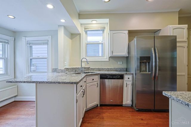 3736 Drake Avenue, Cincinnati, OH 45209
