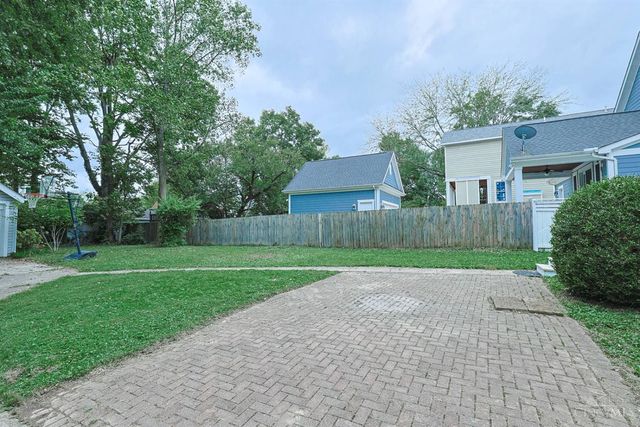 3736 Drake Avenue, Cincinnati, OH 45209
