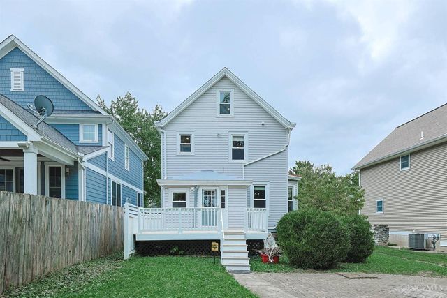 3736 Drake Avenue, Cincinnati, OH 45209