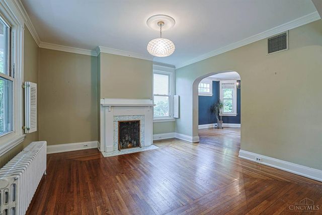 3736 Drake Avenue, Cincinnati, OH 45209