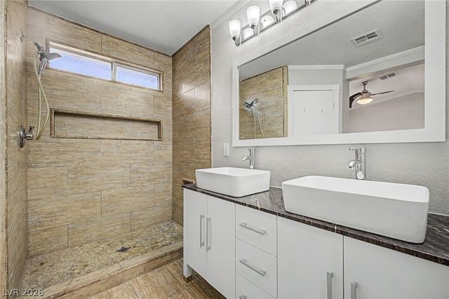 7928 Horn Beam Court, Las Vegas, NV 89131