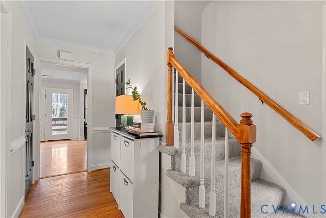 901 Meadowcreek Dr, North Chesterfield, VA 23236