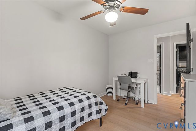 901 Meadowcreek Dr, North Chesterfield, VA 23236