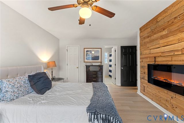 901 Meadowcreek Dr, North Chesterfield, VA 23236