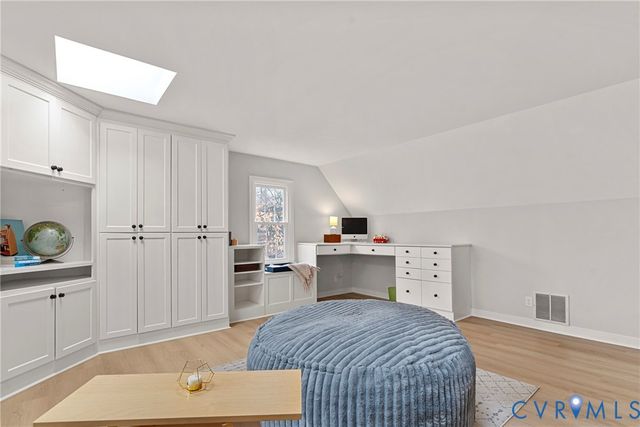 901 Meadowcreek Dr, North Chesterfield, VA 23236