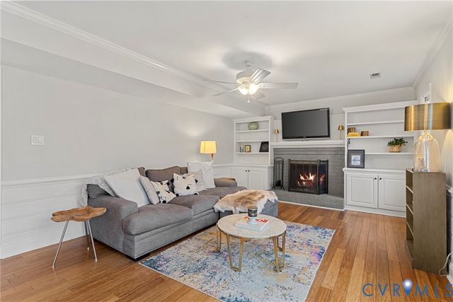 901 Meadowcreek Dr, North Chesterfield, VA 23236