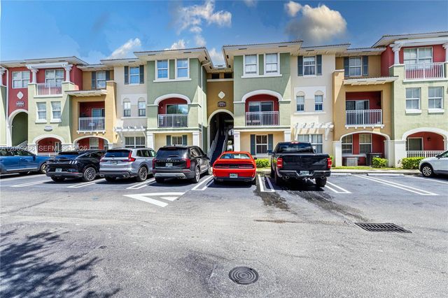 11103 NW 83rd Street 207, Doral, FL 33178