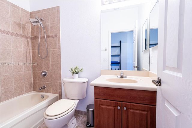 11103 NW 83rd Street 207, Doral, FL 33178
