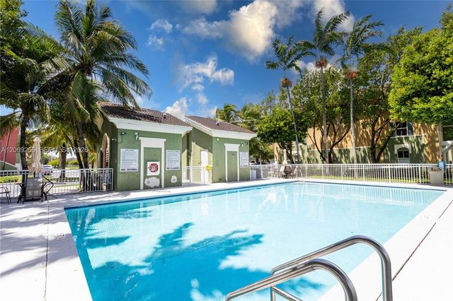 11103 NW 83rd Street 207, Doral, FL 33178