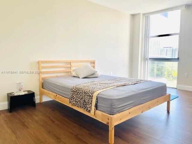 3675 N Country Club Dr 708, Aventura, FL 33180