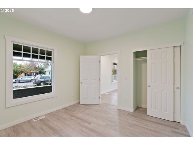 715 19TH St, Salem, OR 97301