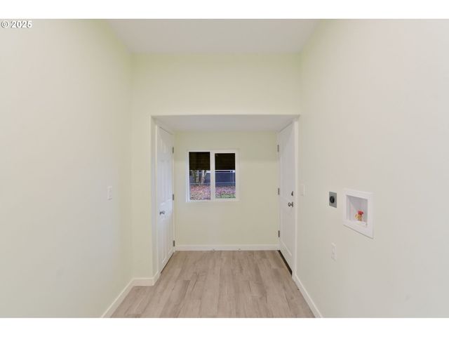 715 19TH St, Salem, OR 97301